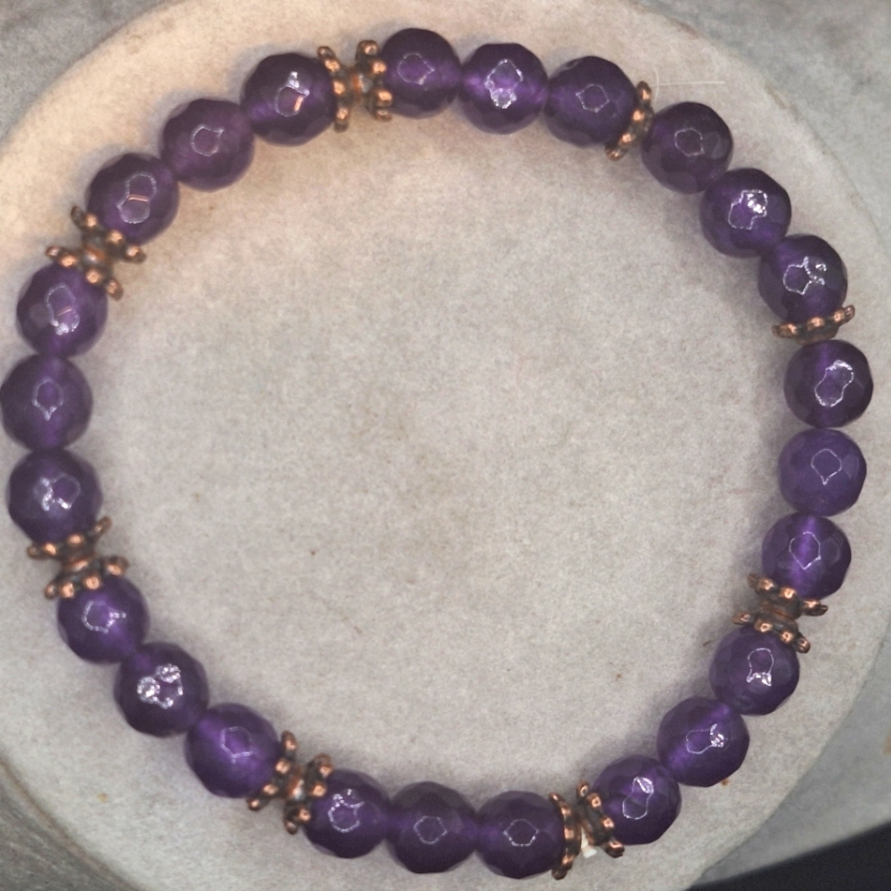 LOVELY HANDMADE AMETHYST STRETCH BRACELET